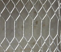 白銀異型鋼板網